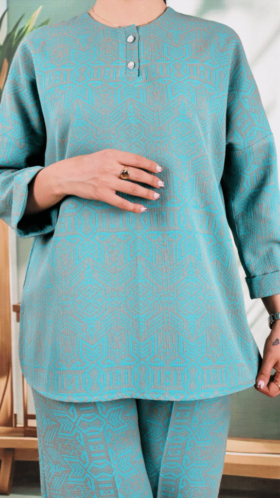 528 (4)
